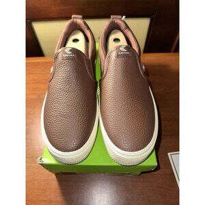 Cariuma Unisex  Brown‎ Leather Slip-On Sneakers, Size M9/ W10.5